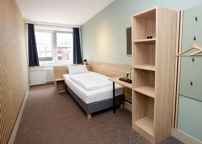 Nivan Hamburg